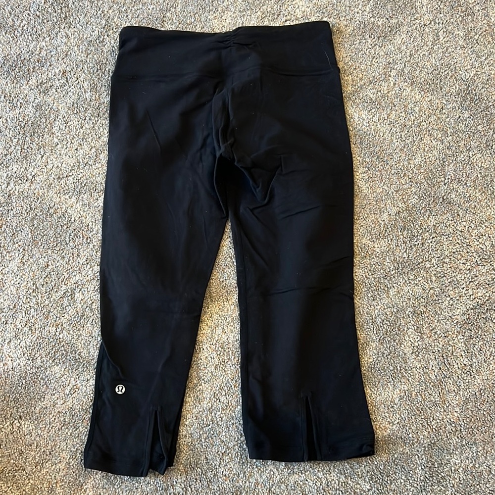 Lululemon crop leggings